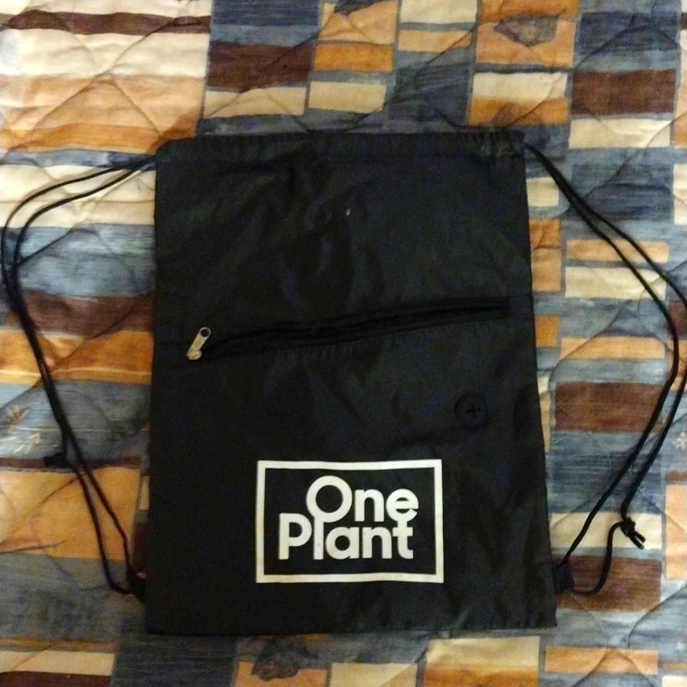 Pull string backpack